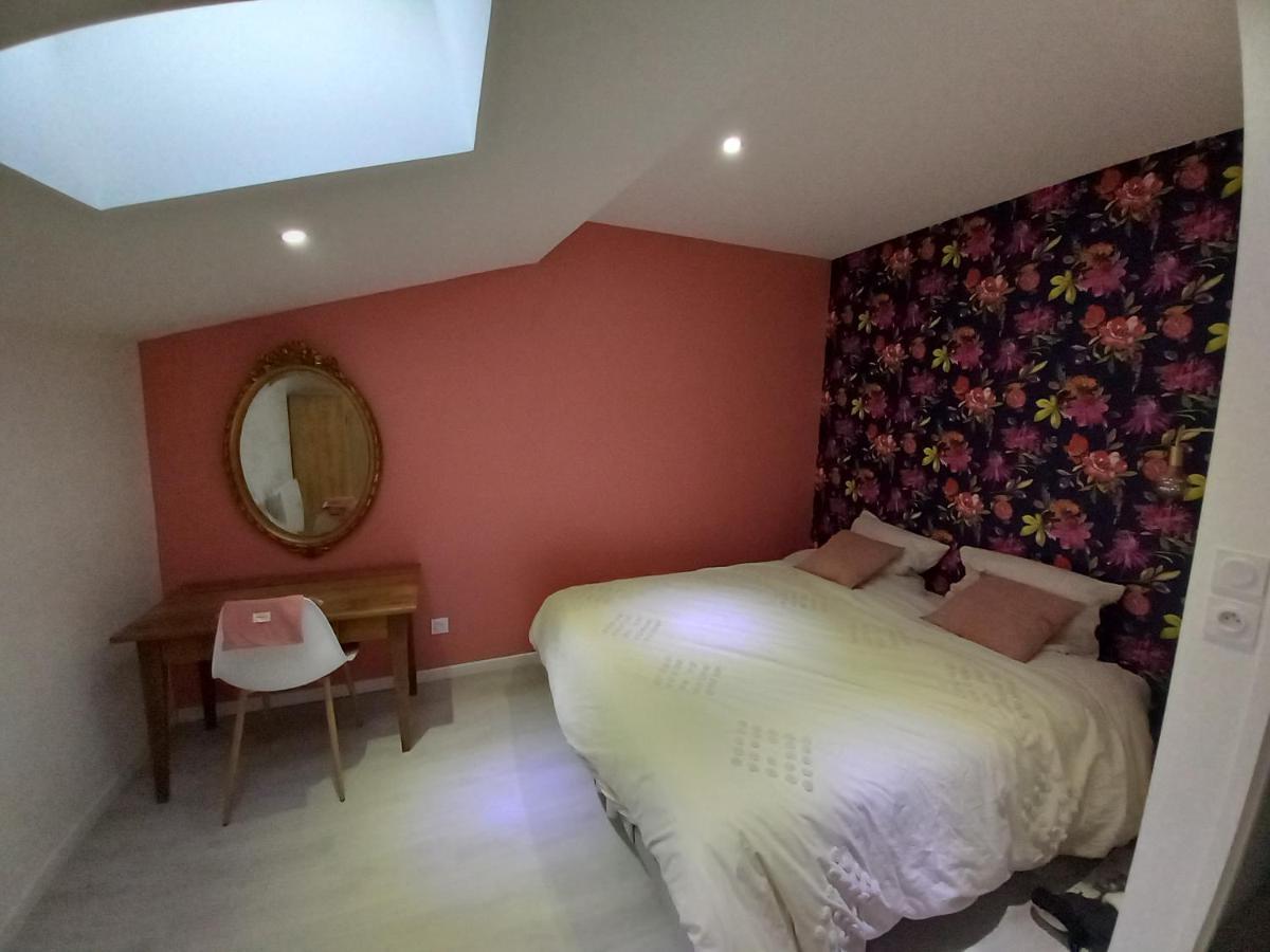 Tres Bel Appartement Кондріє Екстер'єр фото