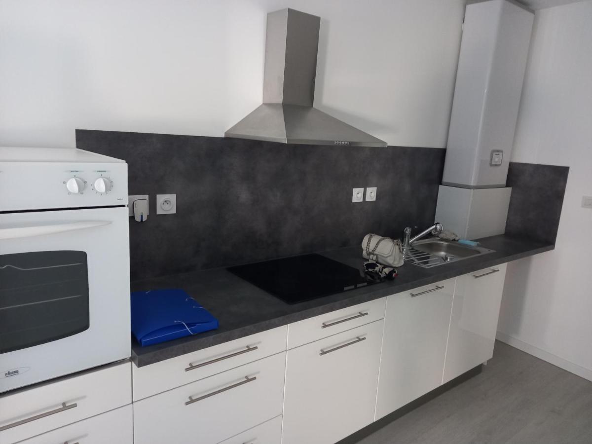Tres Bel Appartement Кондріє Екстер'єр фото
